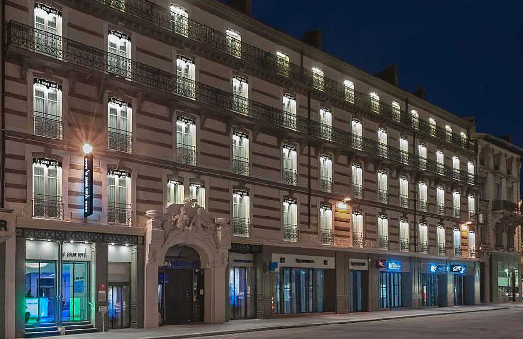 grand-hotel-grenoble-BW-groupe-patrimonia